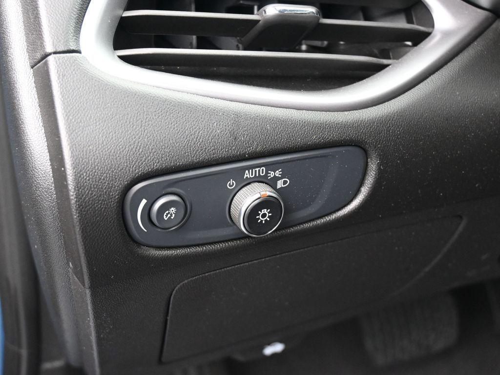 used 2024 Chevrolet Malibu car, priced at $17,899