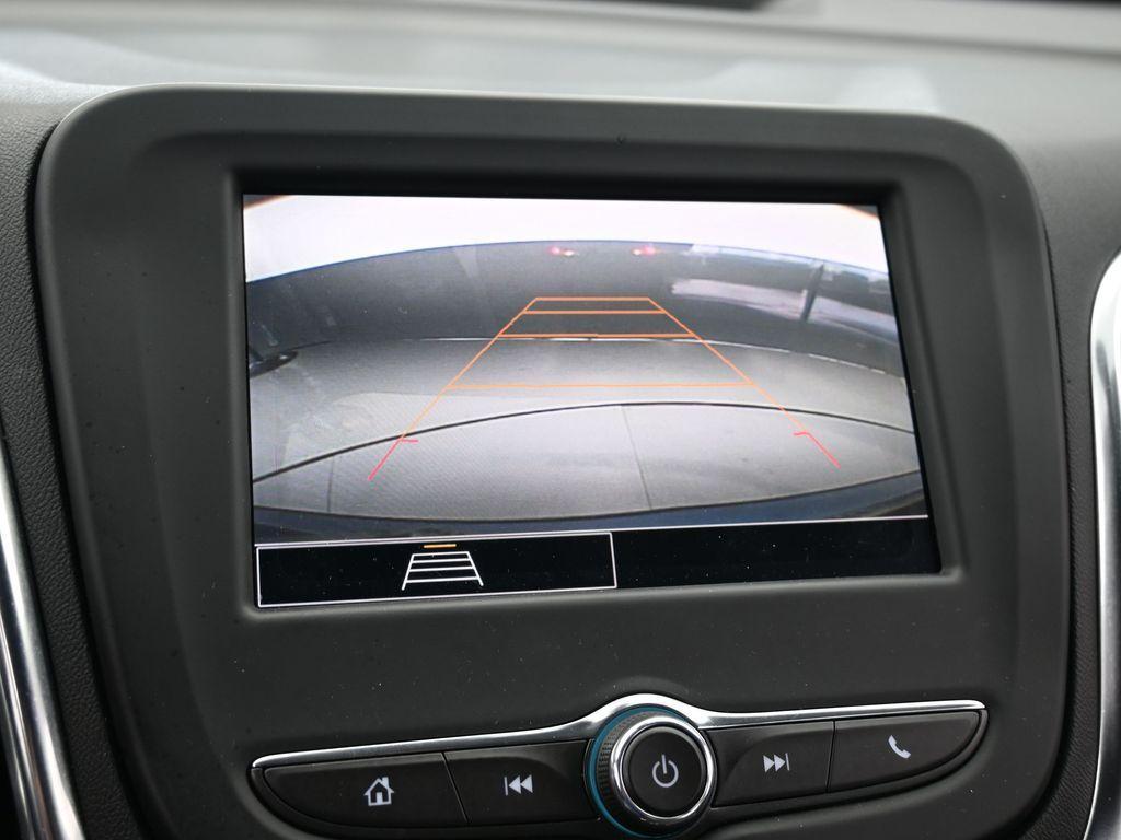used 2022 Chevrolet Equinox car, priced at $17,350