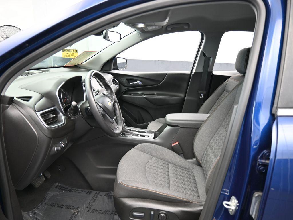 used 2022 Chevrolet Equinox car, priced at $17,350