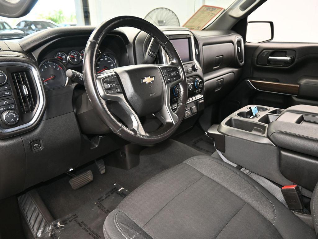 used 2021 Chevrolet Silverado 1500 car, priced at $29,738