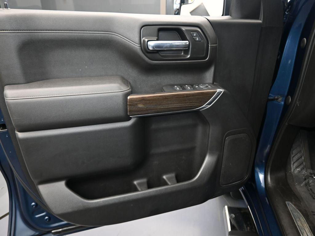 used 2021 Chevrolet Silverado 1500 car, priced at $29,738
