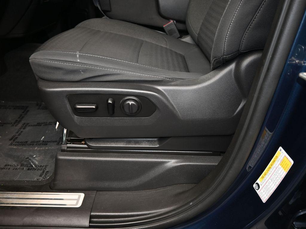 used 2021 Chevrolet Silverado 1500 car, priced at $29,738