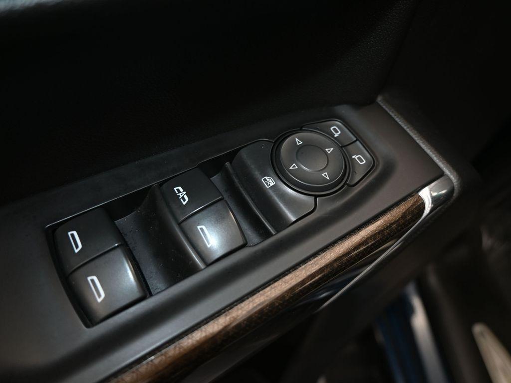 used 2021 Chevrolet Silverado 1500 car, priced at $29,738