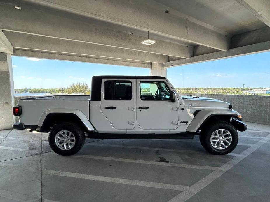 used 2023 Jeep Gladiator car, priced at $40,989