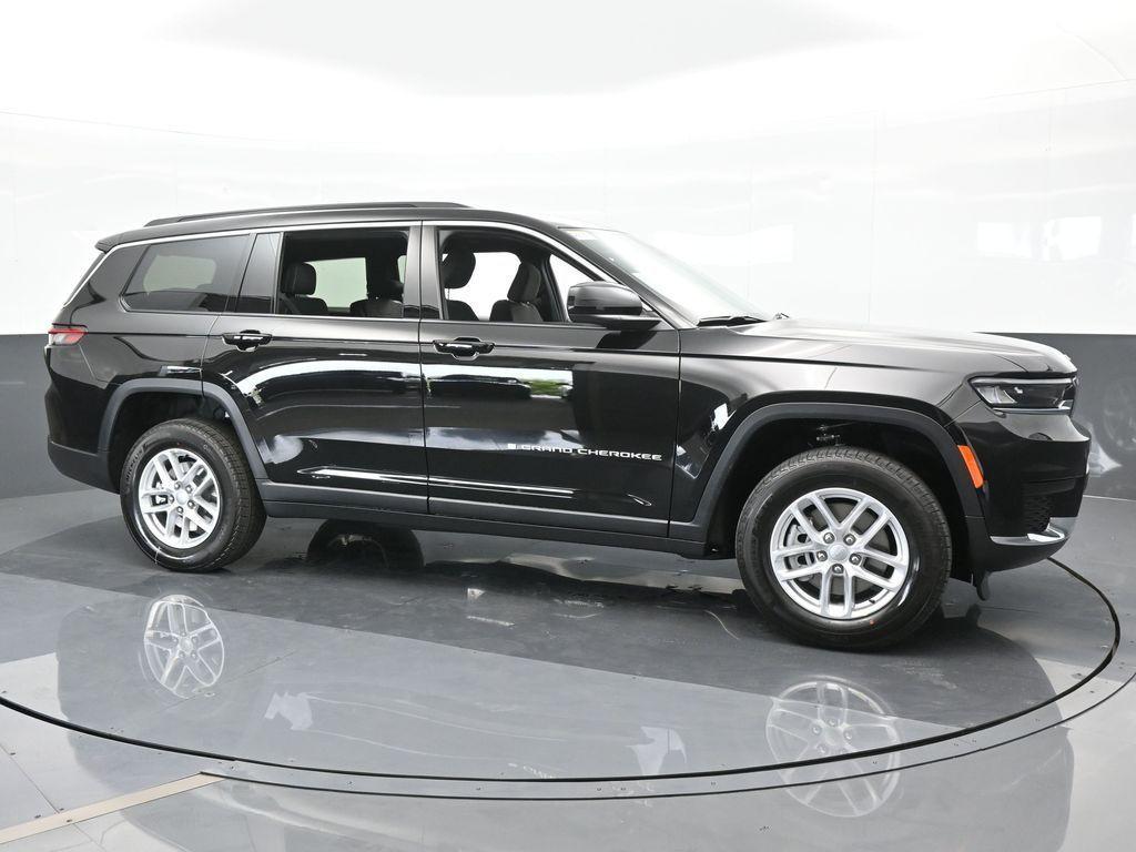 new 2024 Jeep Grand Cherokee L car, priced at $43,325