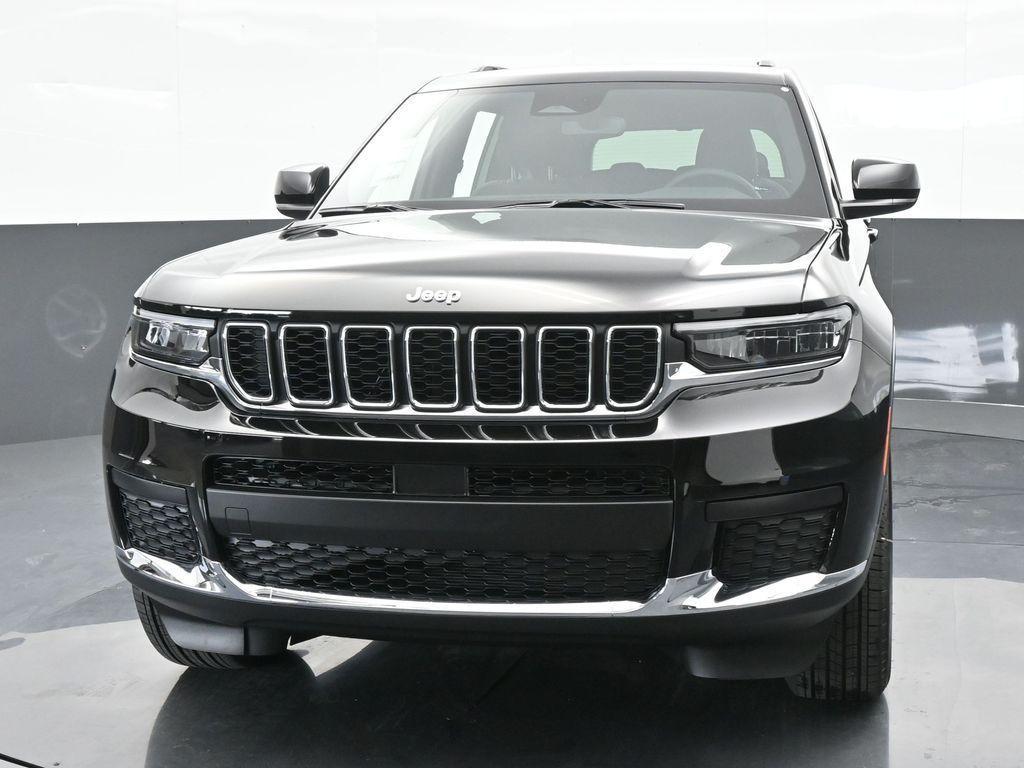 new 2024 Jeep Grand Cherokee L car, priced at $43,325