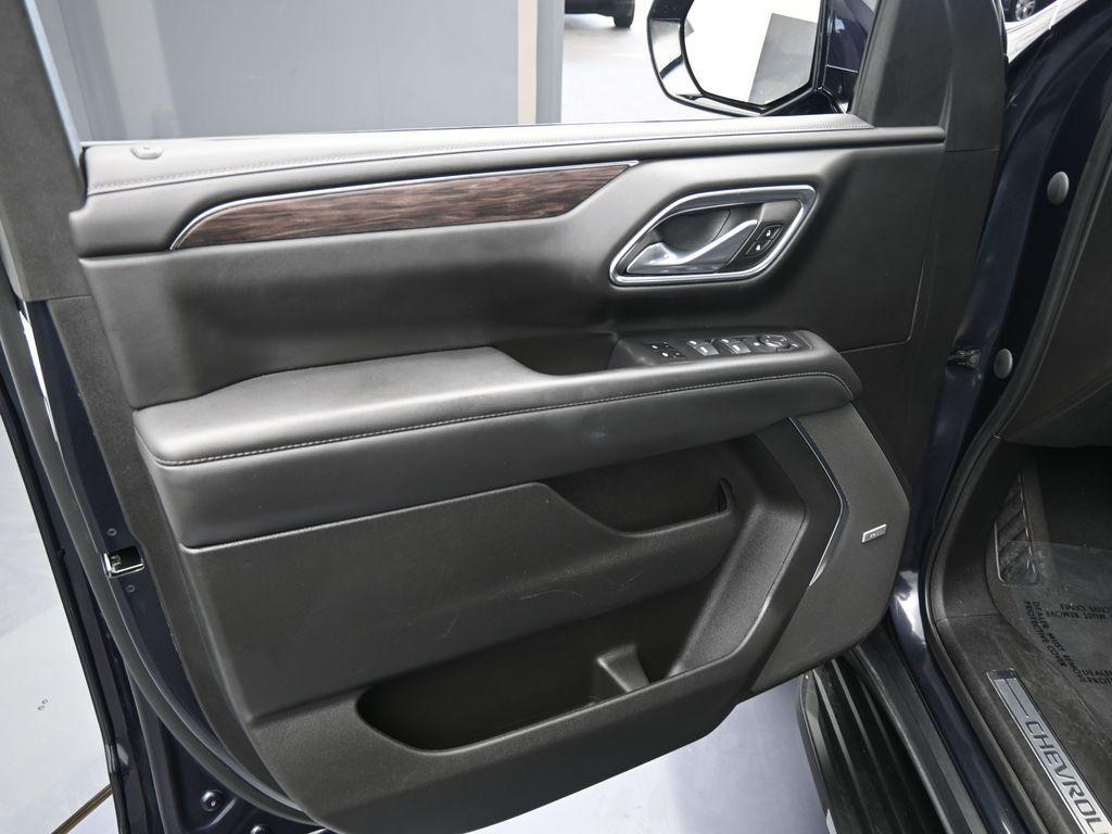 used 2023 Chevrolet Suburban car, priced at $37,621