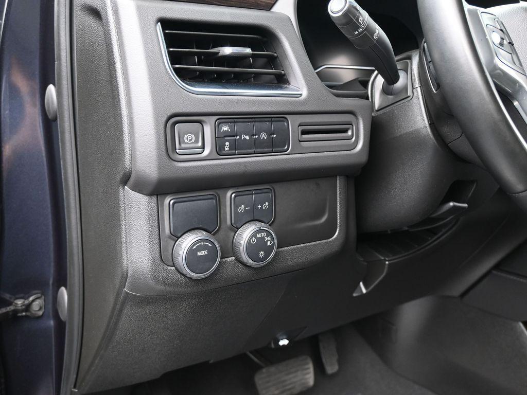used 2023 Chevrolet Suburban car, priced at $37,621