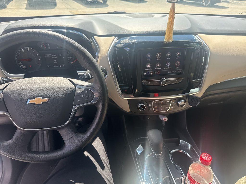 used 2022 Chevrolet Traverse car, priced at $24,996