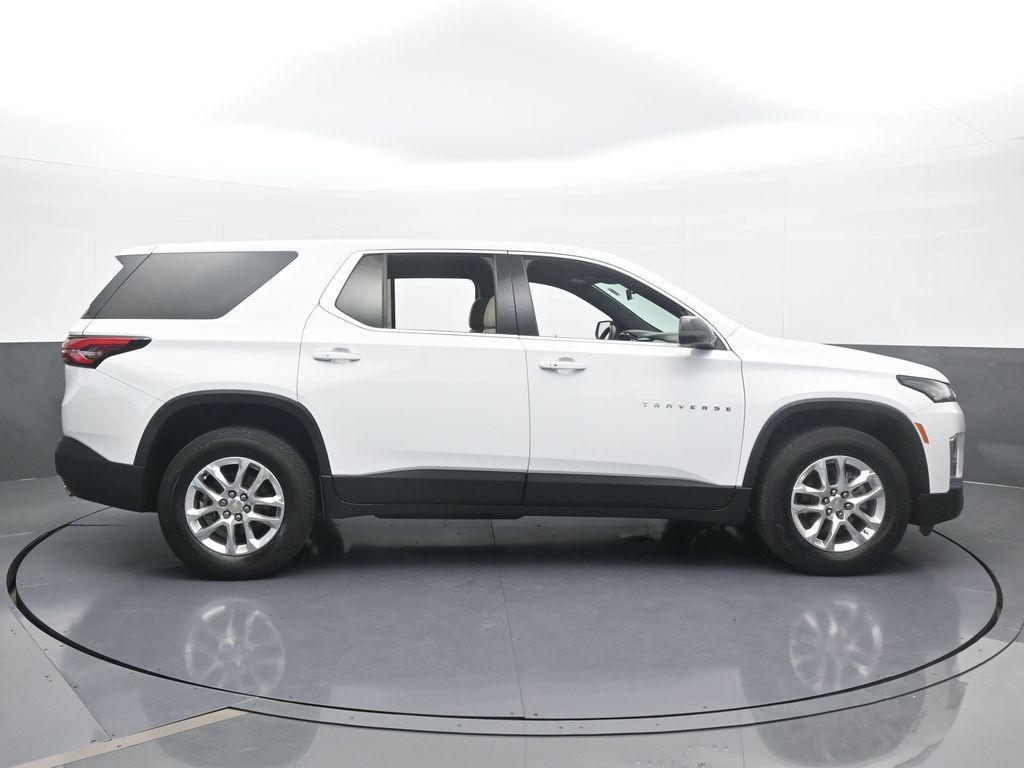 used 2022 Chevrolet Traverse car, priced at $26,179