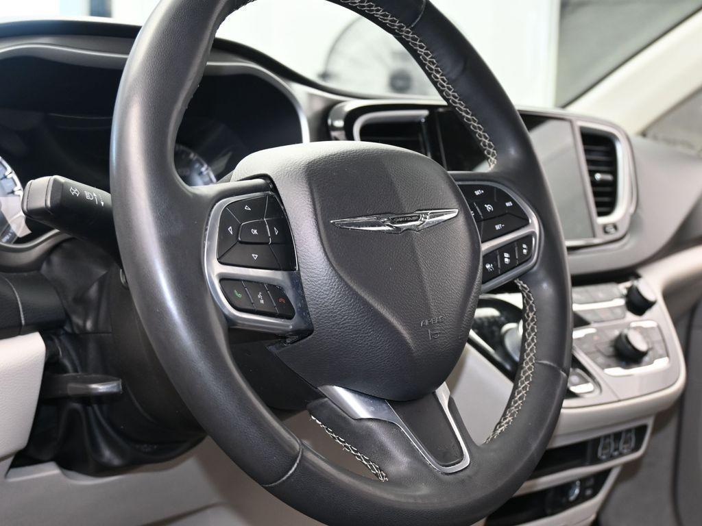 used 2022 Chrysler Pacifica car, priced at $16,995