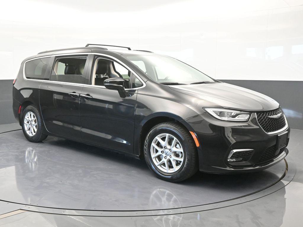 used 2022 Chrysler Pacifica car, priced at $16,995