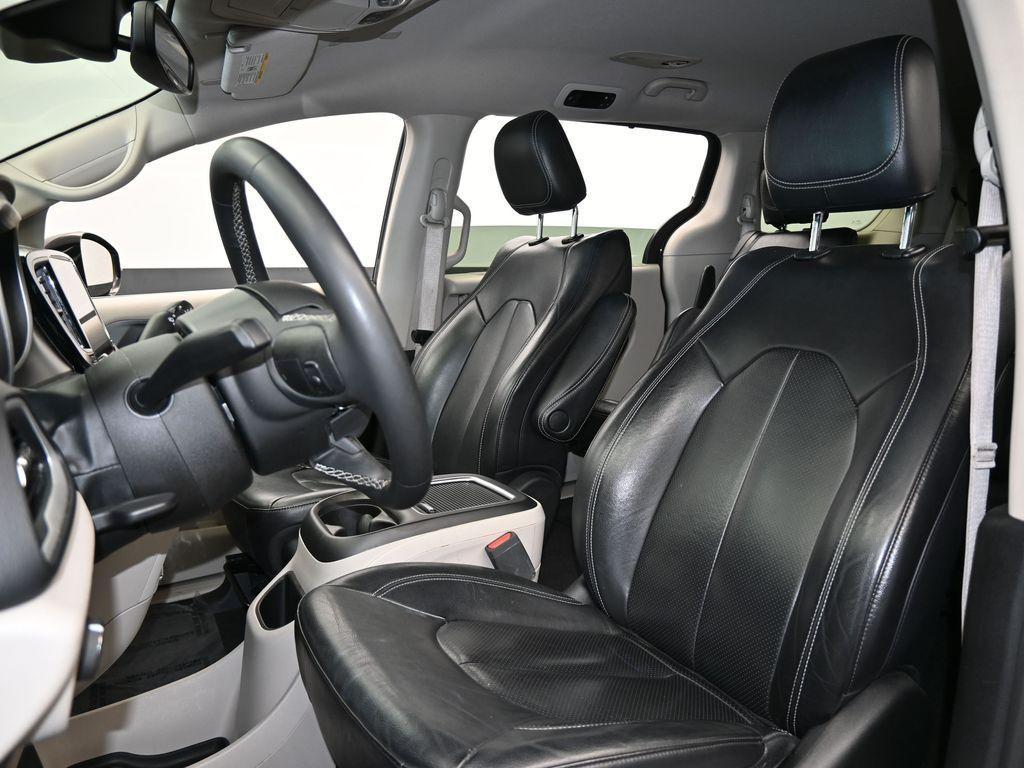 used 2022 Chrysler Pacifica car, priced at $16,995
