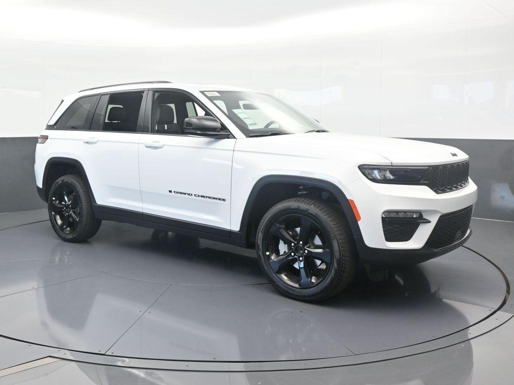 new 2025 Jeep Grand Cherokee car