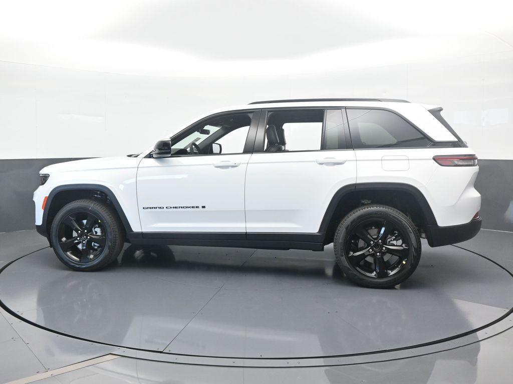 new 2025 Jeep Grand Cherokee car
