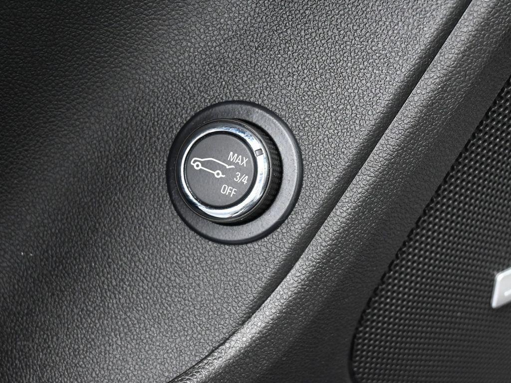 used 2023 Chevrolet Blazer car, priced at $28,900