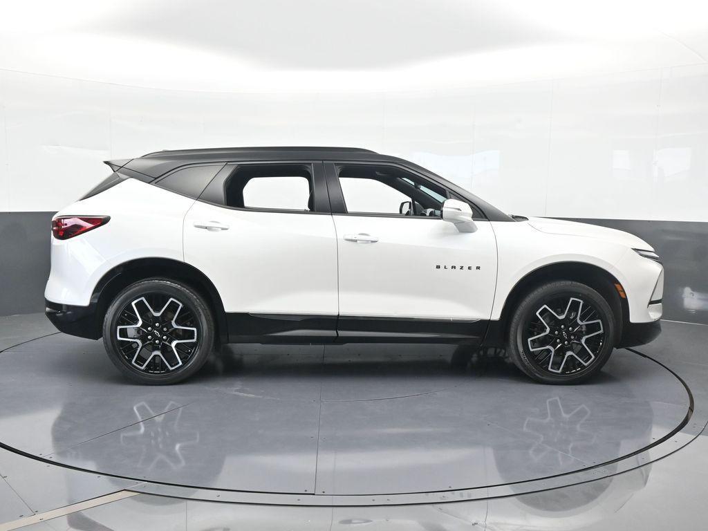 used 2023 Chevrolet Blazer car, priced at $28,900