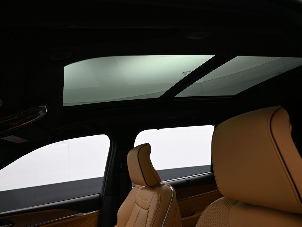 new 2025 Jeep Grand Cherokee L car, priced at $65,334