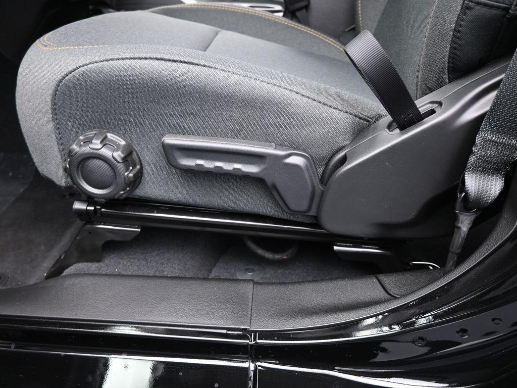new 2025 Jeep Gladiator car