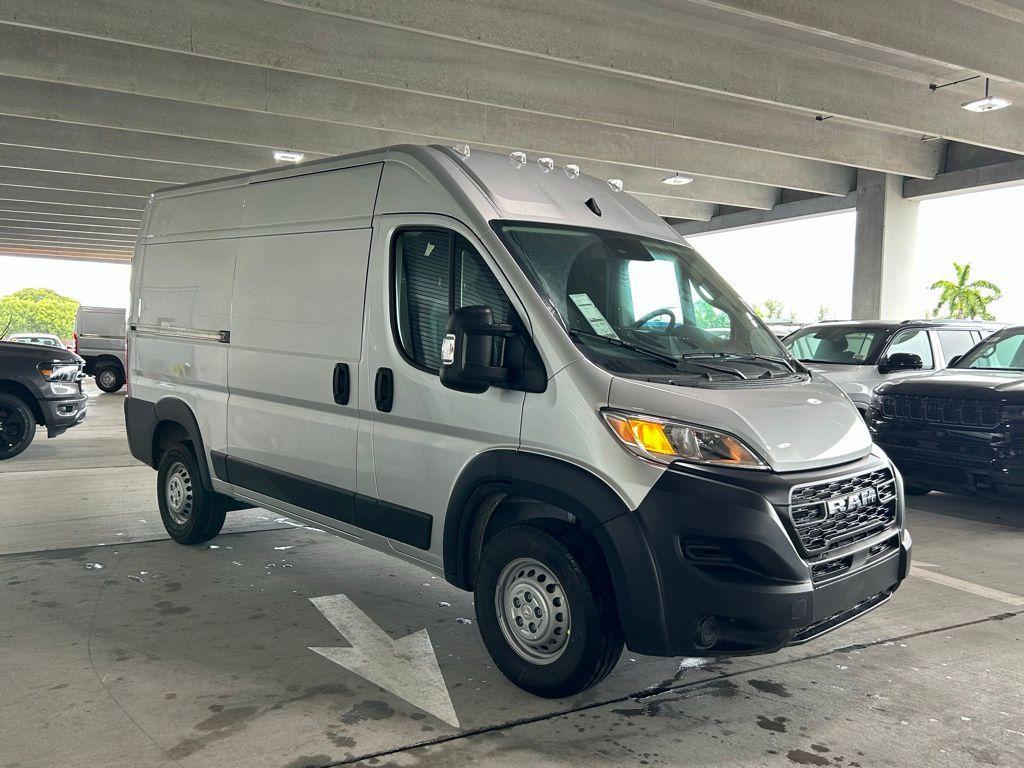 new 2025 Ram ProMaster 3500 car, priced at $51,525