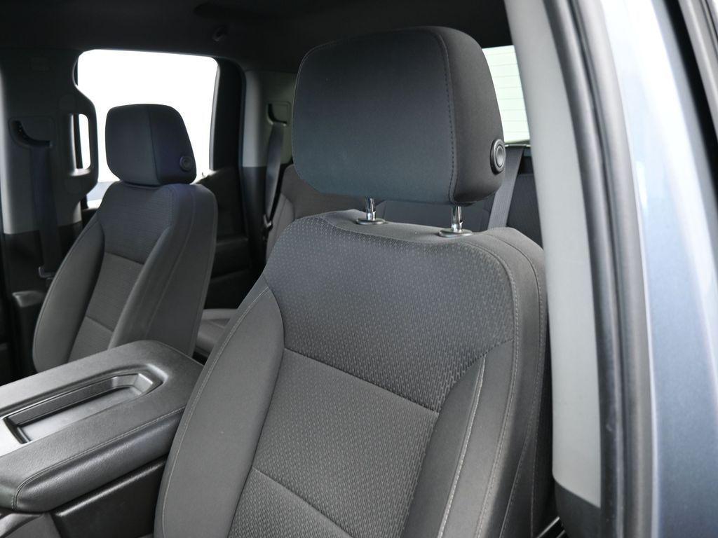 used 2022 Chevrolet Silverado 1500 Limited car, priced at $28,991