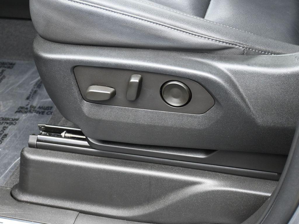 used 2022 Chevrolet Tahoe car, priced at $51,050