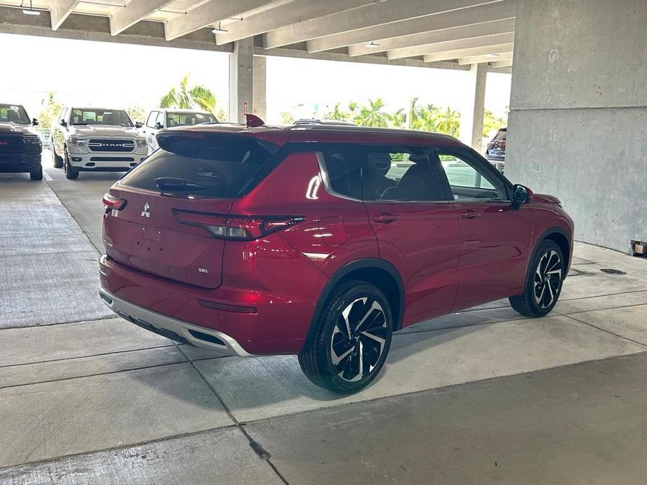 new 2024 Mitsubishi Outlander car, priced at $32,856