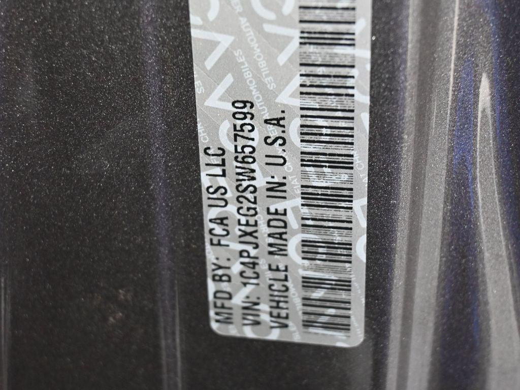 new 2025 Jeep Wrangler car