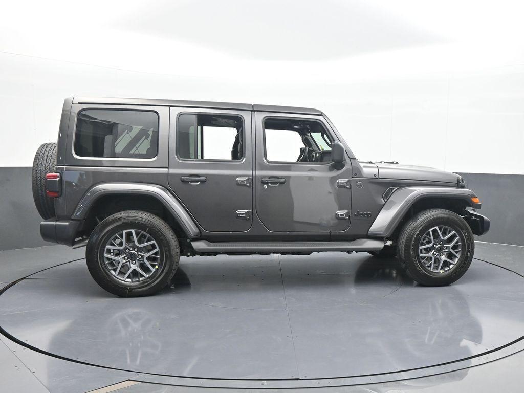 new 2025 Jeep Wrangler car