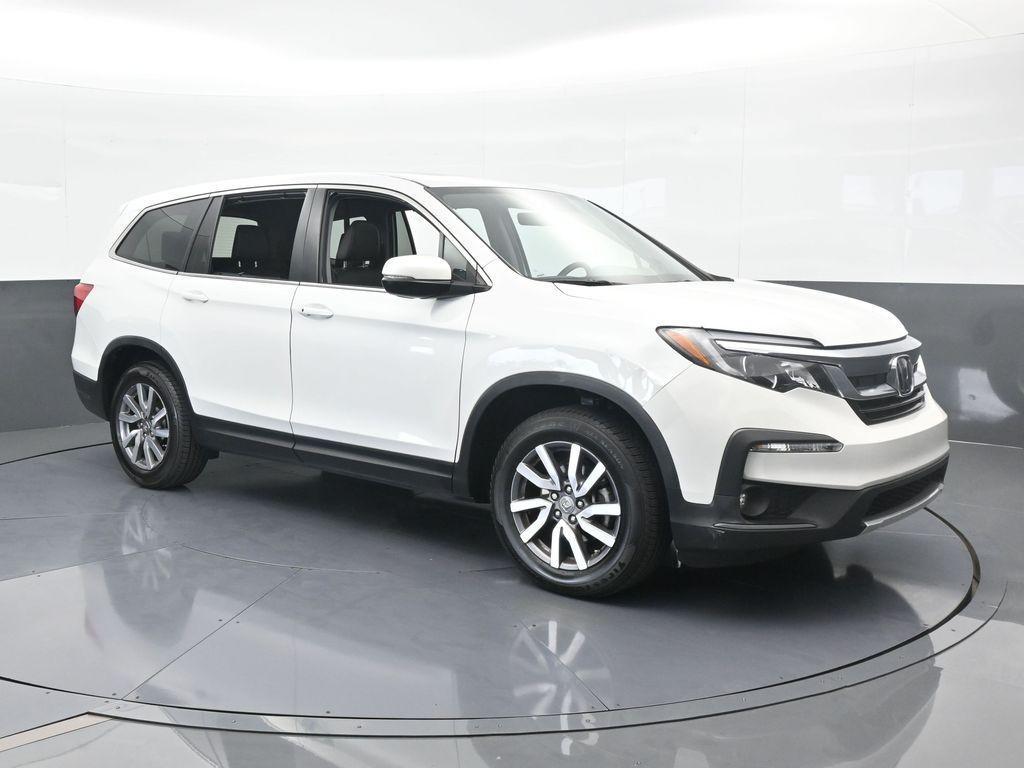 used 2022 Honda Pilot car, priced at $29,995