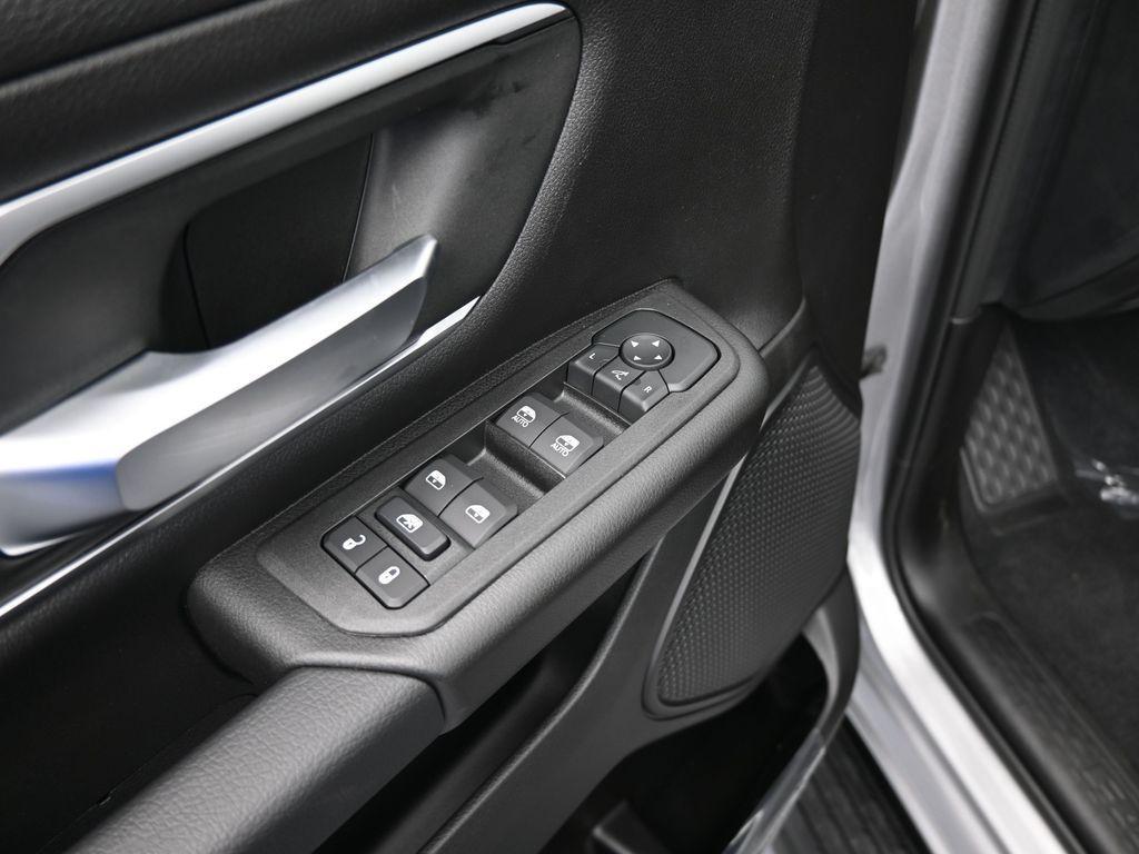 new 2025 Ram 1500 car