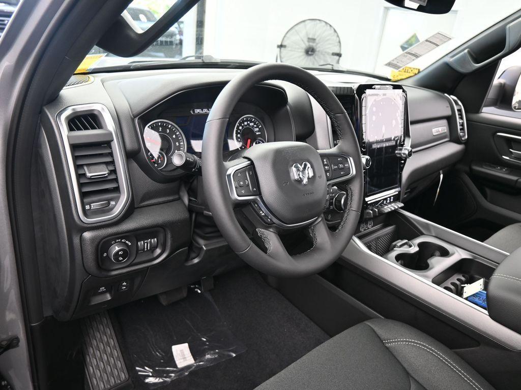 new 2025 Ram 1500 car