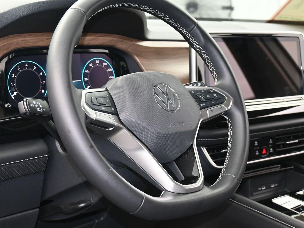 used 2024 Volkswagen Atlas car, priced at $32,750
