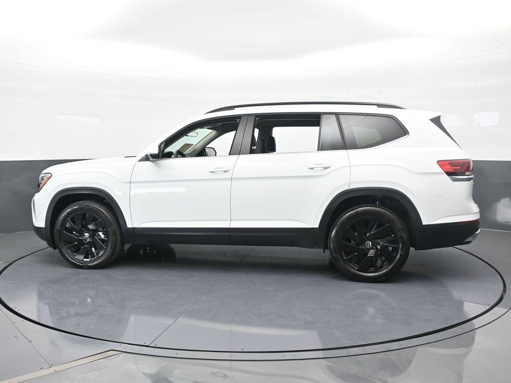 used 2024 Volkswagen Atlas car, priced at $32,750