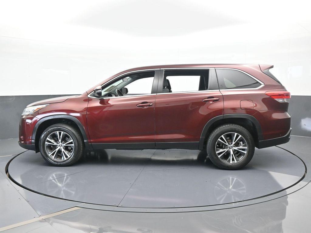 used 2019 Toyota Highlander car, priced at $18,989