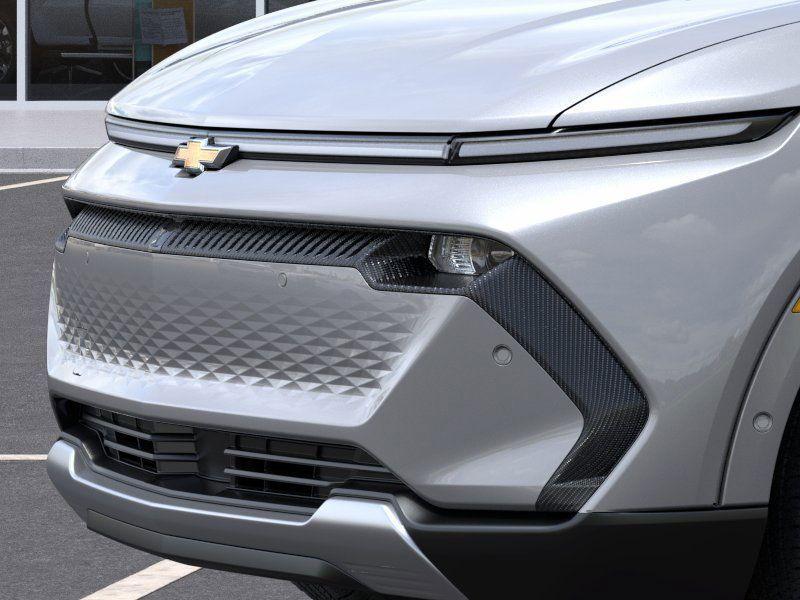 new 2025 Chevrolet Equinox EV car, priced at $35,290