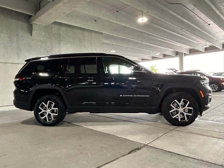 new 2024 Jeep Grand Cherokee L car, priced at $37,422