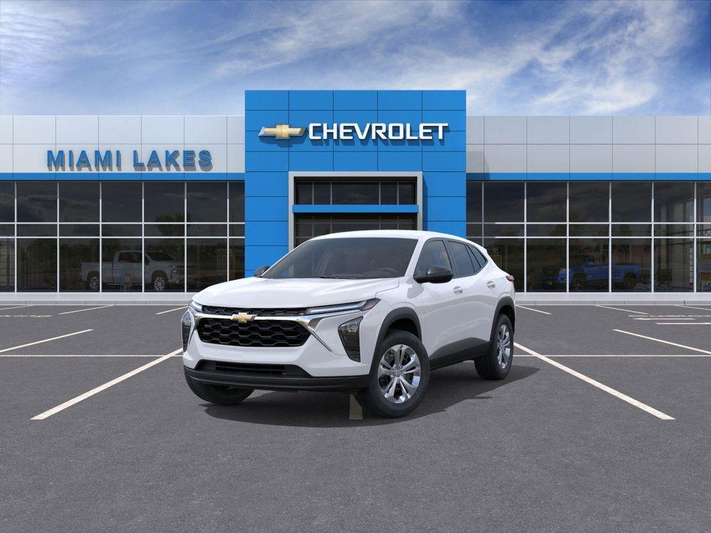 new 2025 Chevrolet Trax car, priced at $18,395