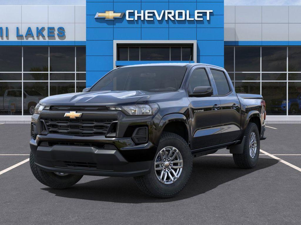 new 2025 Chevrolet Colorado car, priced at $32,895