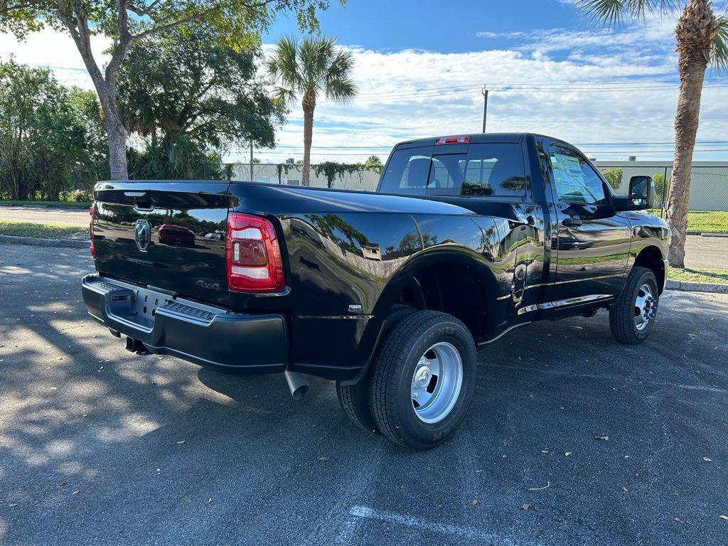 new 2024 Ram 3500 car, priced at $60,015