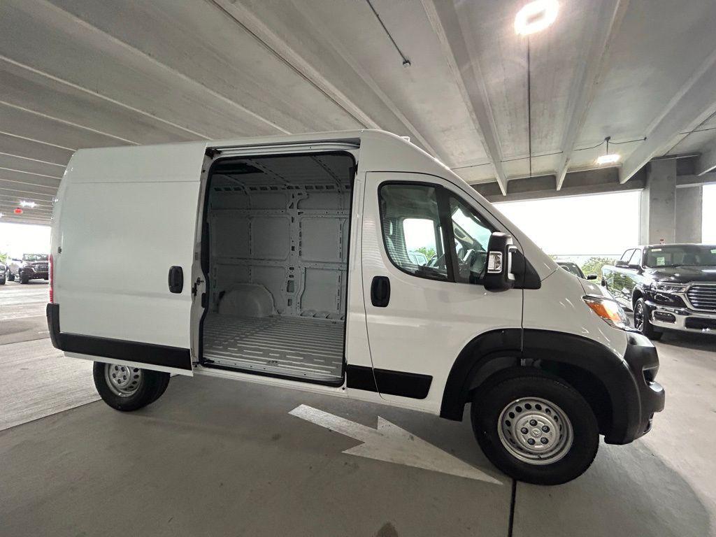 new 2024 Ram ProMaster 2500 car, priced at $45,391