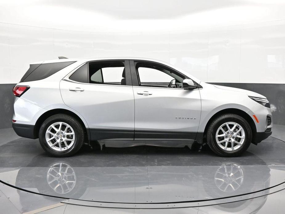 used 2022 Chevrolet Equinox car, priced at $17,300