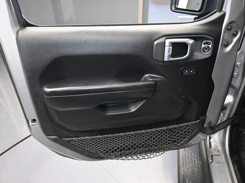 used 2021 Jeep Wrangler Unlimited car, priced at $23,995