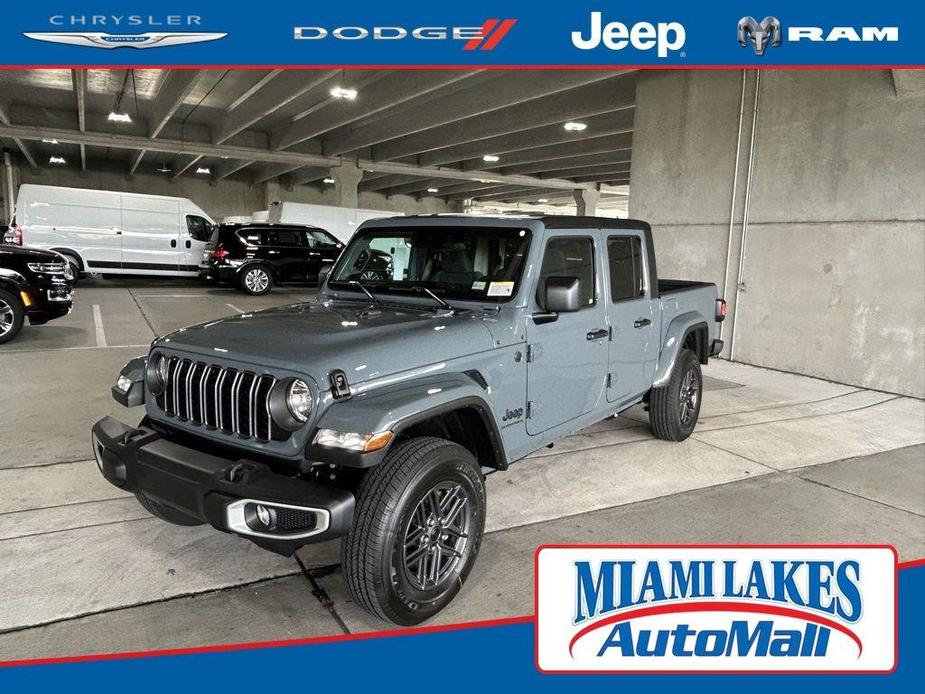 new 2024 Jeep Gladiator car, priced at $39,255