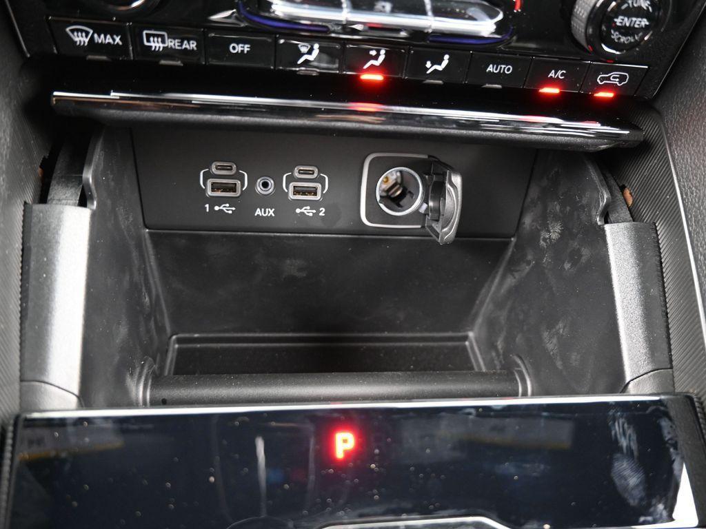 new 2025 Jeep Grand Cherokee car