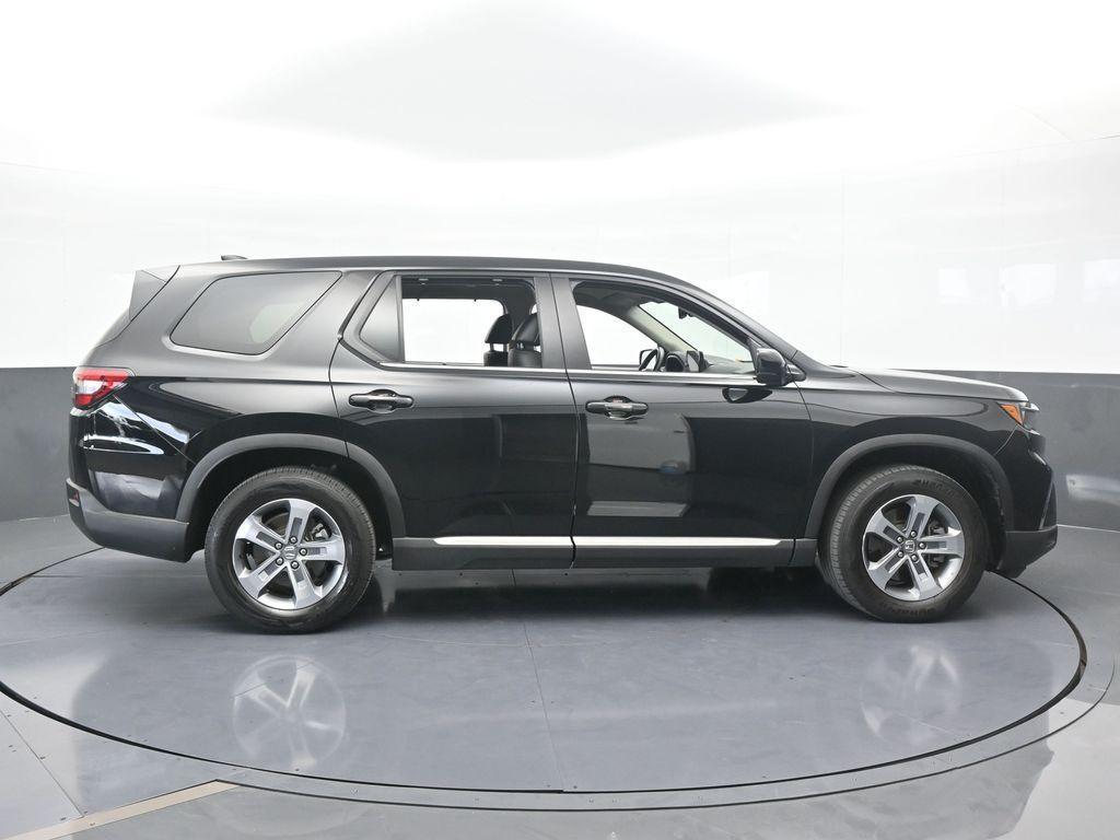 used 2025 Honda Pilot car, priced at $36,144