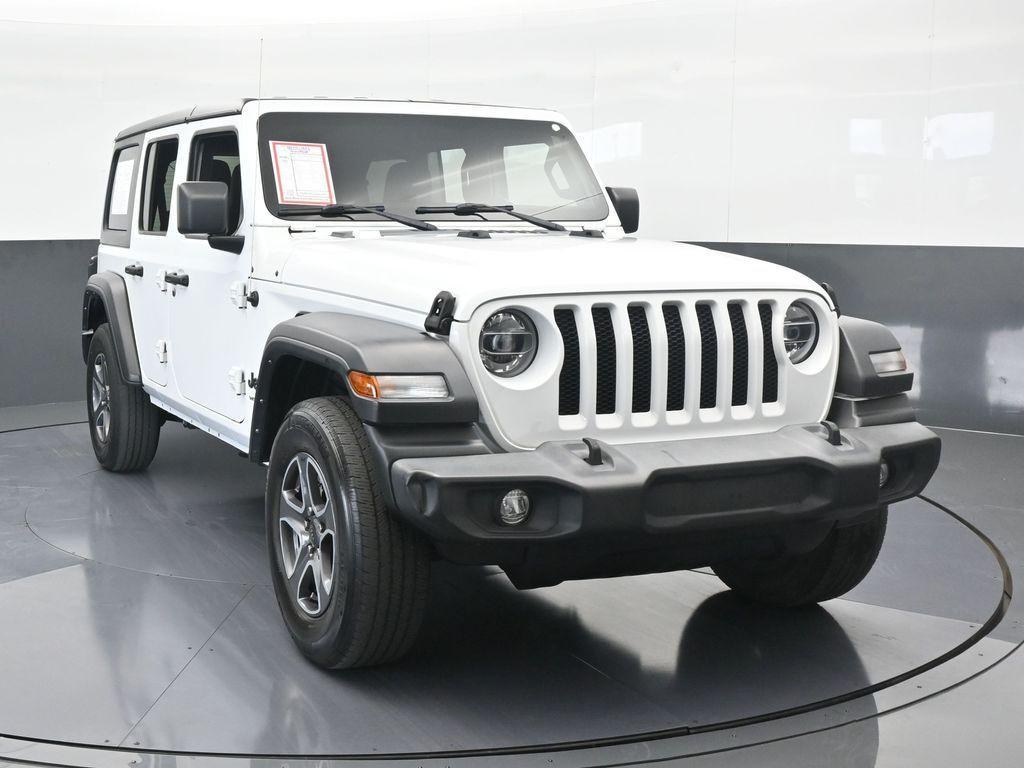 used 2022 Jeep Wrangler Unlimited car, priced at $29,275