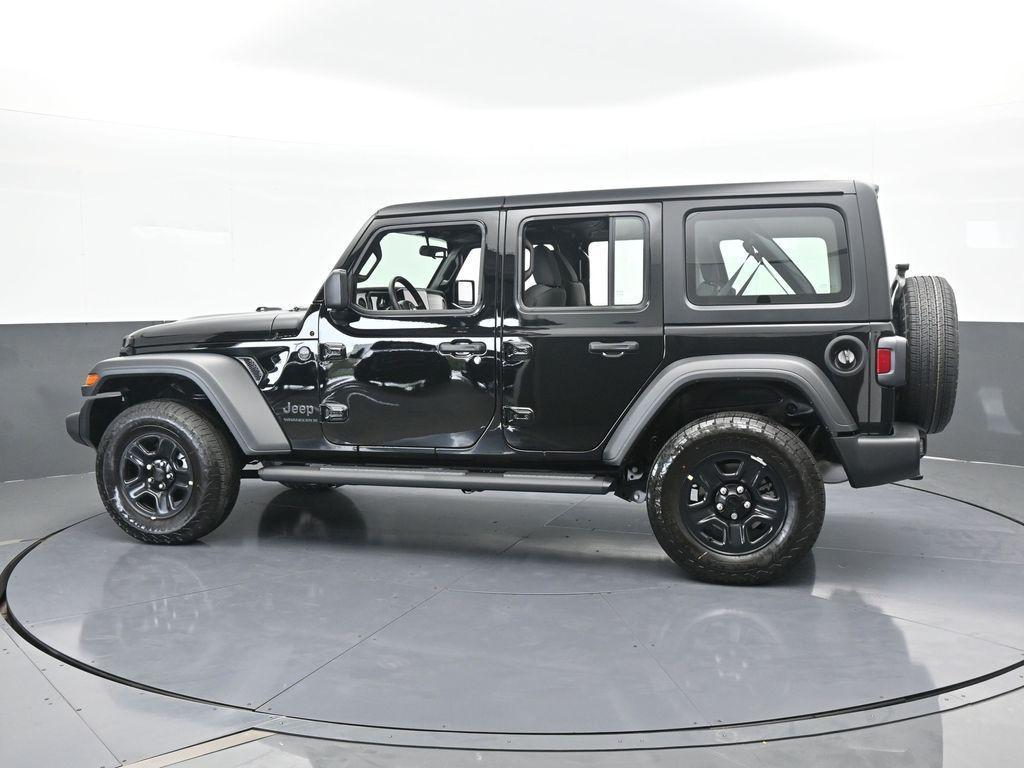new 2025 Jeep Wrangler car, priced at $42,925