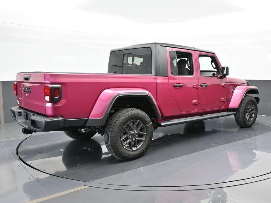 new 2024 Jeep Gladiator car, priced at $43,140