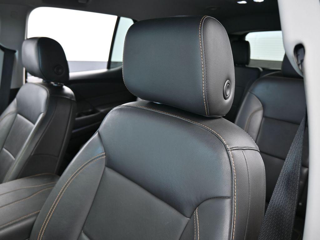 used 2021 Chevrolet Traverse car, priced at $20,587